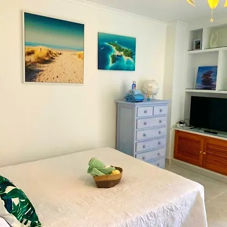 Cosy With Sea View In 33 Sqm + Pool Lejlighed