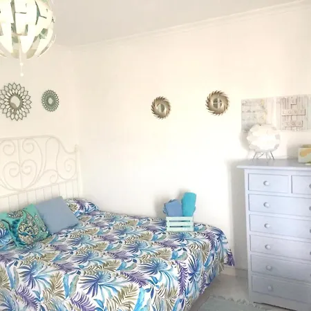 Cosy With Sea View In 33 Sqm + Pool Lejlighed Benalmádena